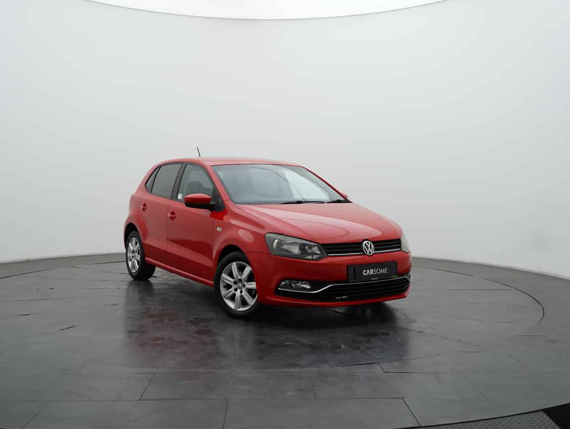Volkswagen_Polo_2016_Red_B2C_CARSOME