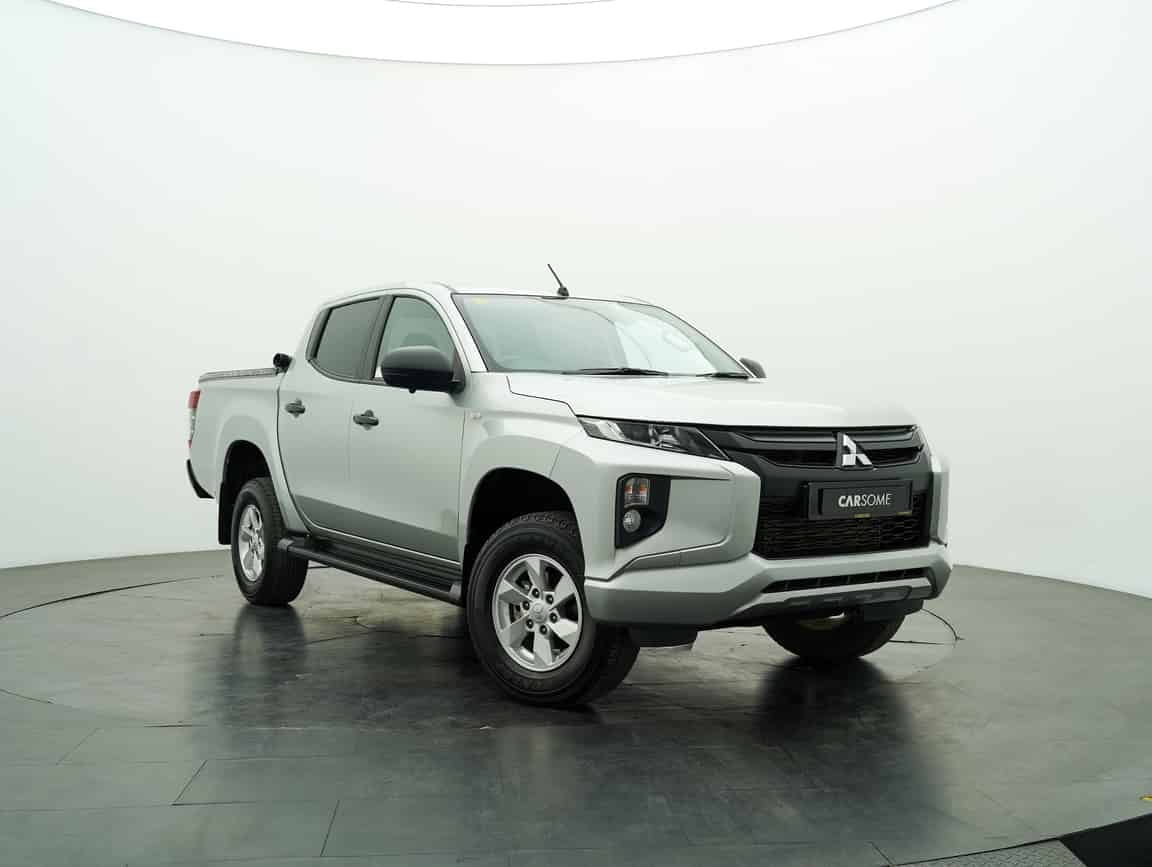 Mitsubishi_Triton_2022_Silver_B2C_CARSOME