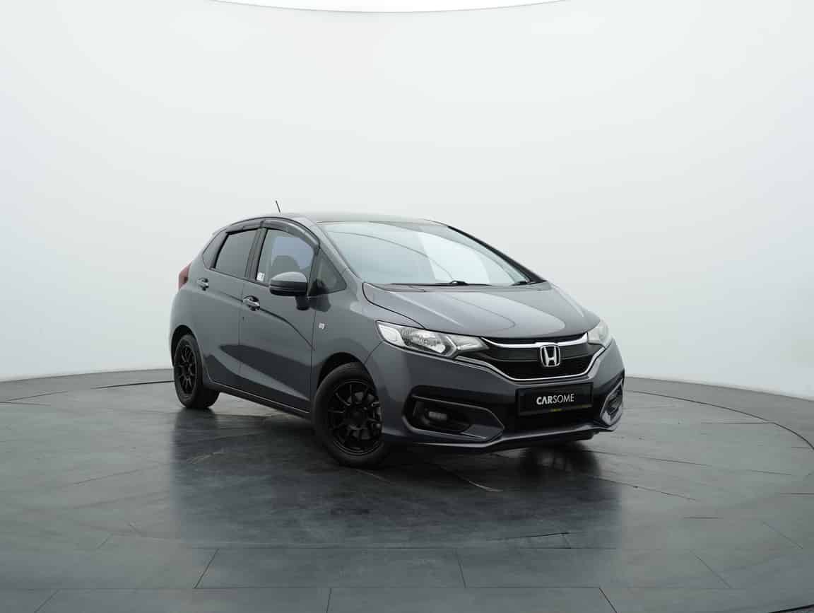 Honda_Jazz_2020_Gray_B2C_CARSOME