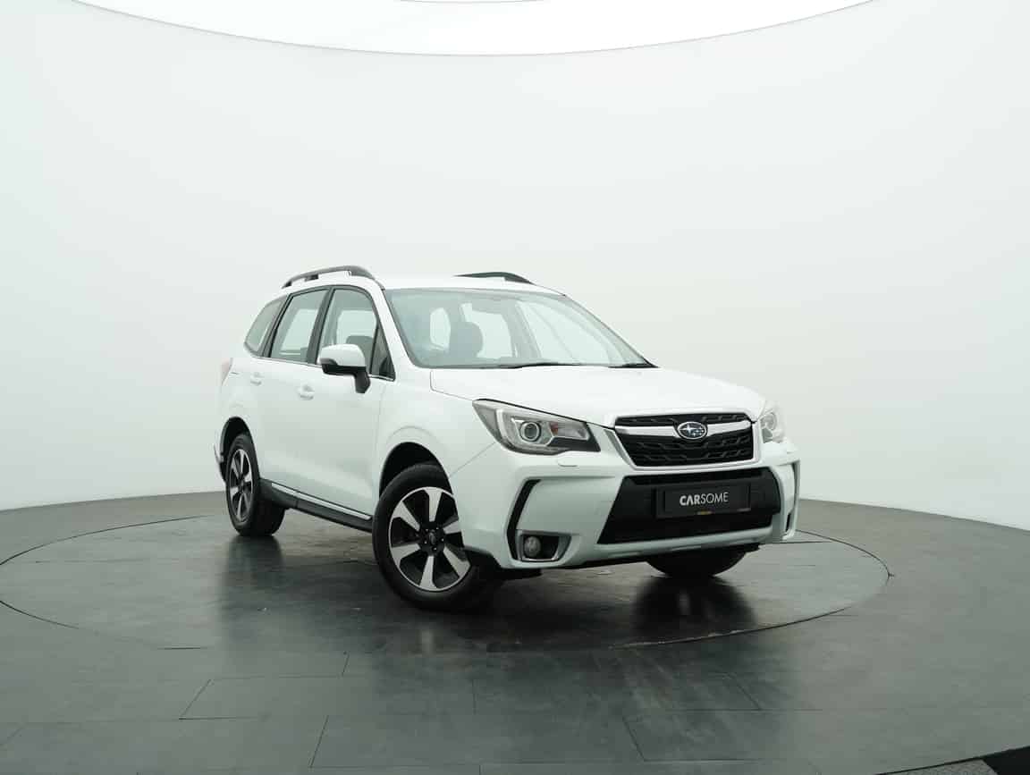 Subaru_Forester_2018_White_B2C_CARSOME