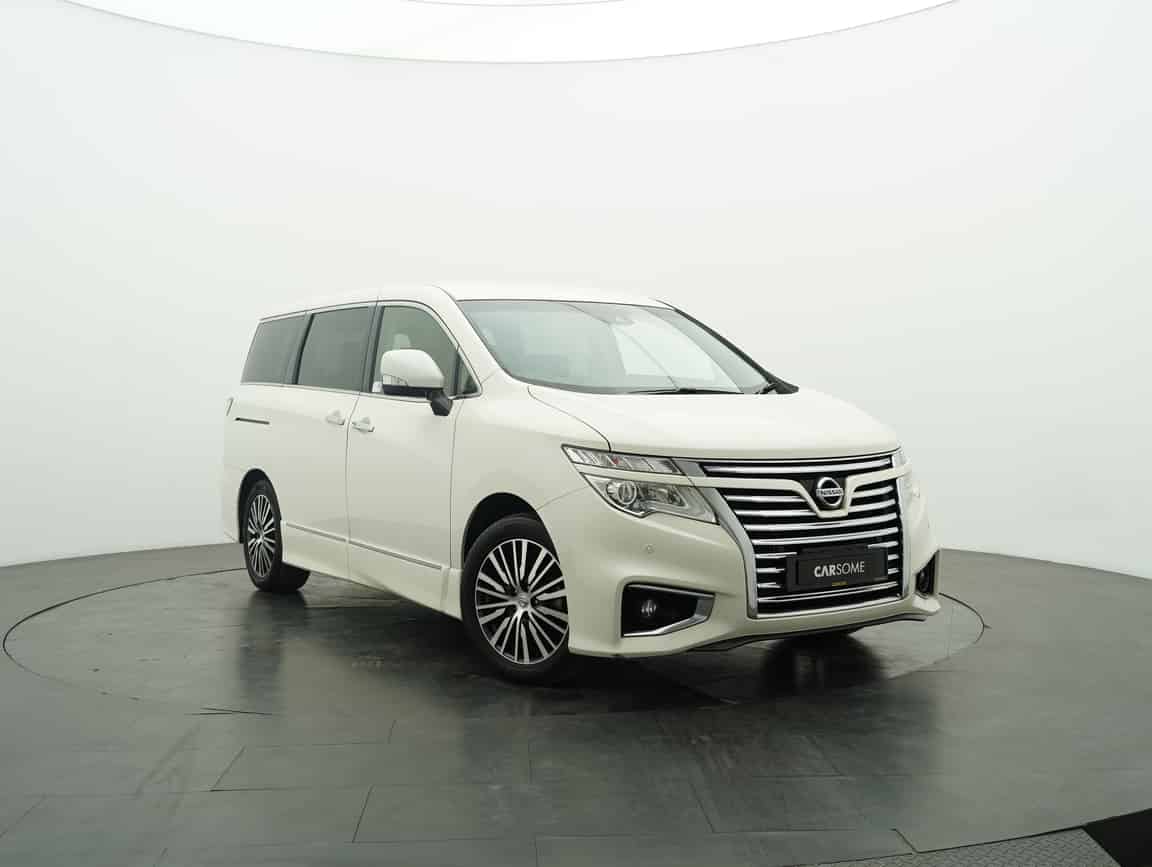 Nissan_Elgrand_2019_Putih_B2C_CARSOME