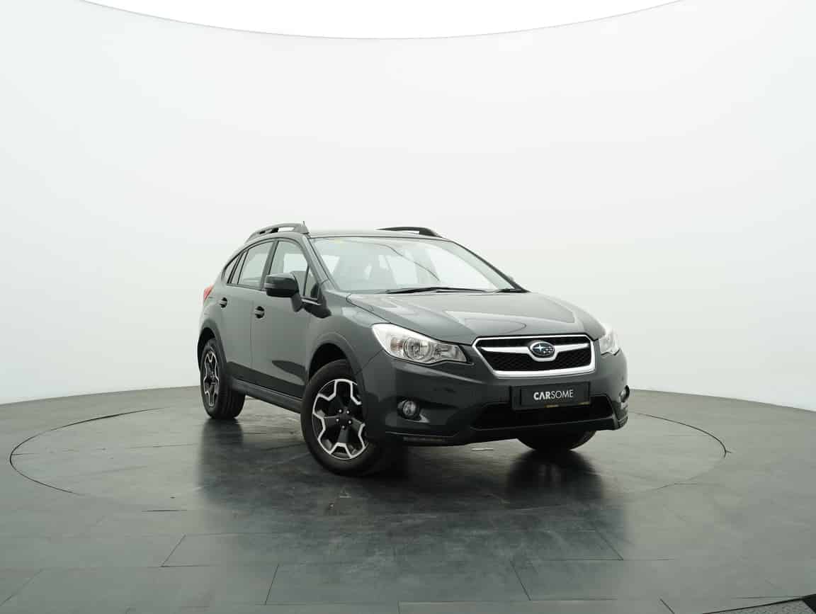 Subaru_XV_2013_Gray_B2C_CARSOME