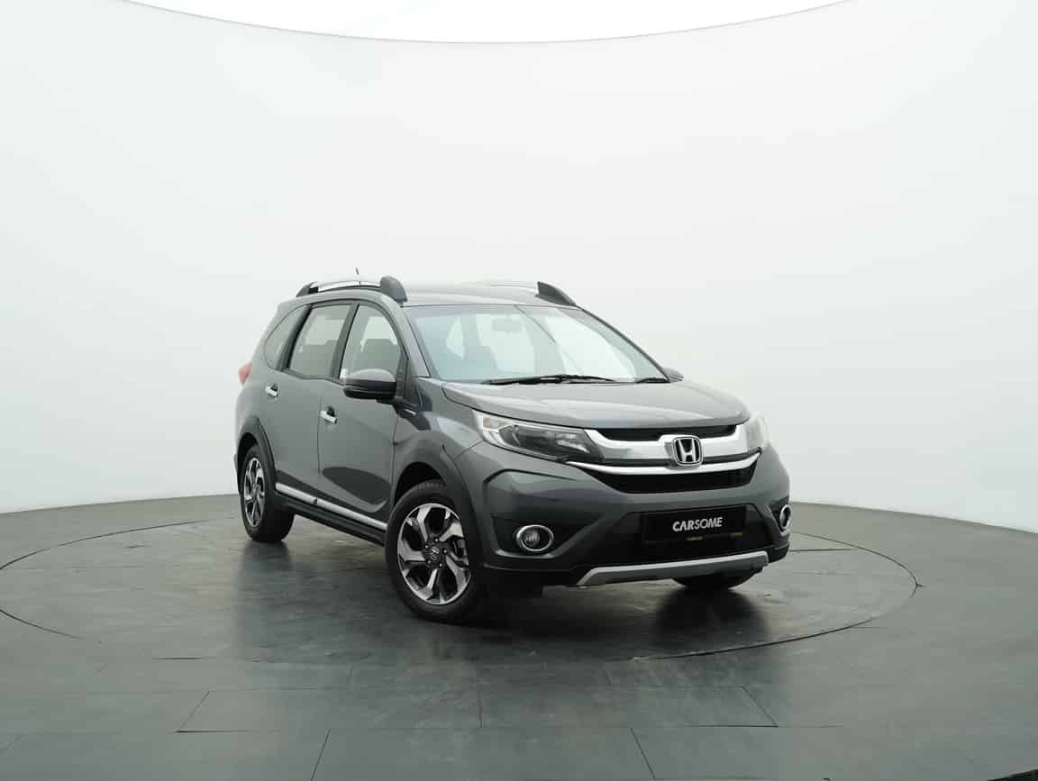 Honda_BR-V_2018_Gray_B2C_CARSOME