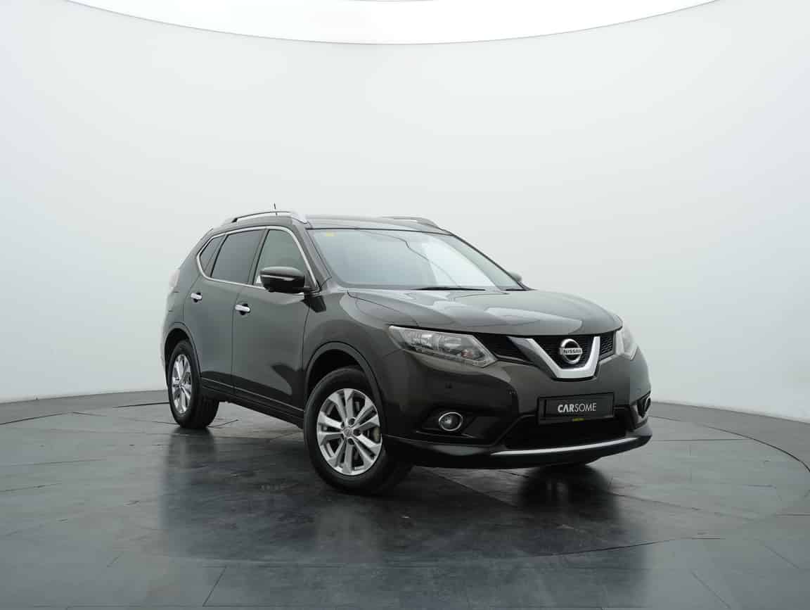 Nissan_X-Trail_2015_Green_B2C_CARSOME