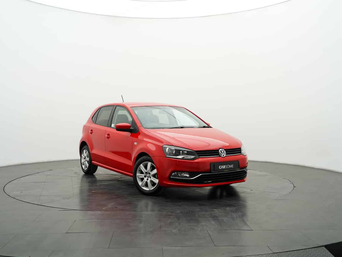 Volkswagen_Polo_2019_Red_B2C_CARSOME