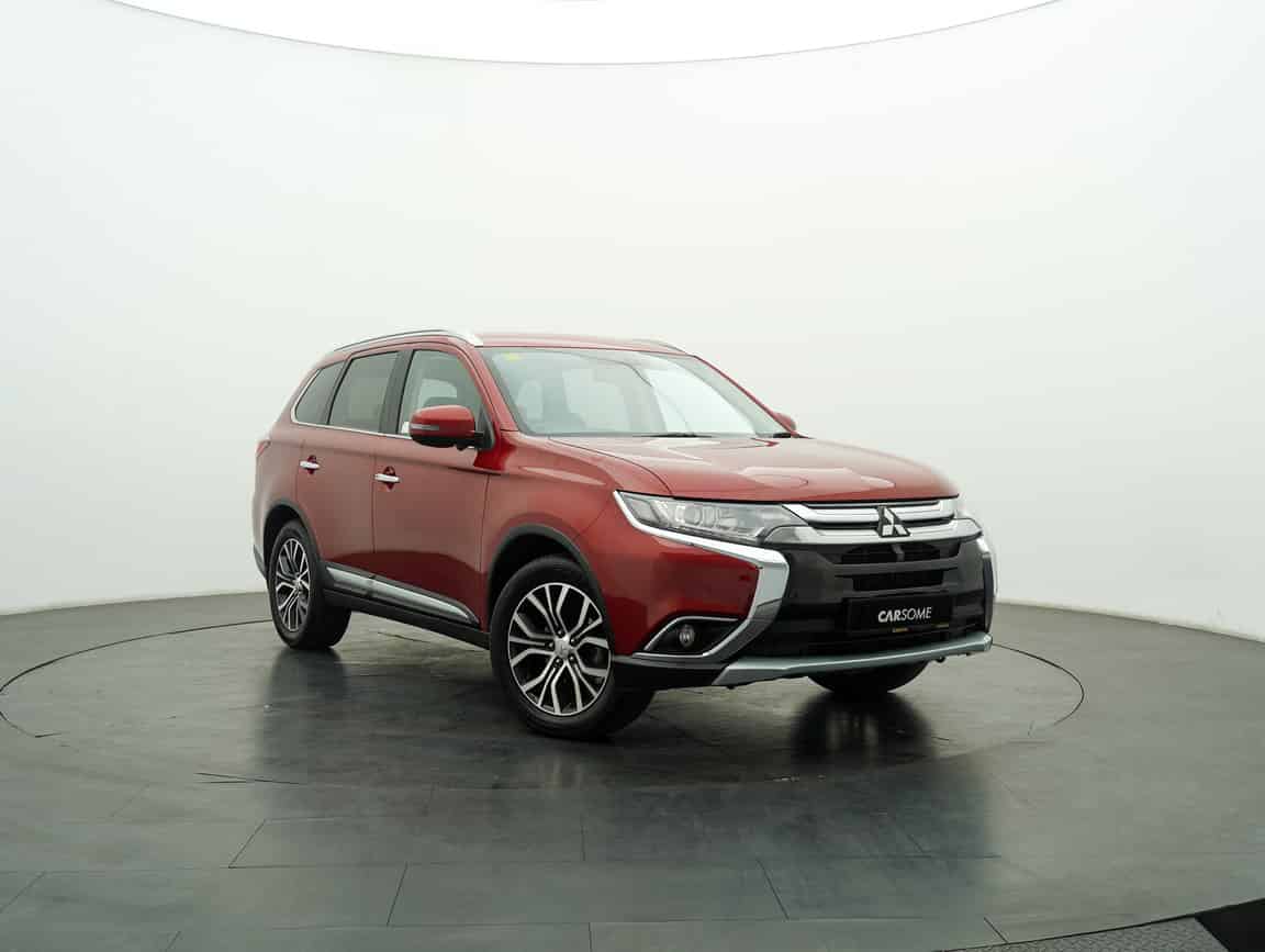 Mitsubishi_Outlander_2019_Red_B2C_CARSOME