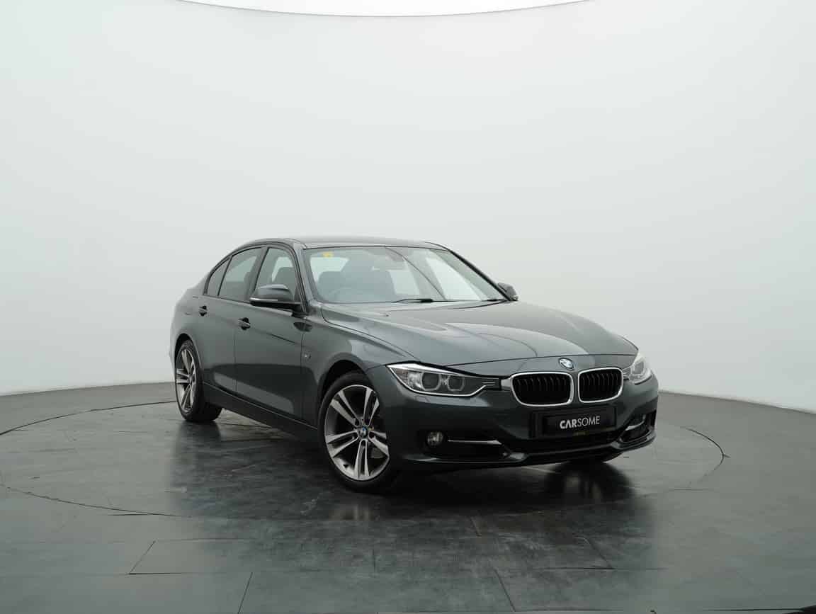 BMW_320i_2015_Gray_B2C_CARSOME