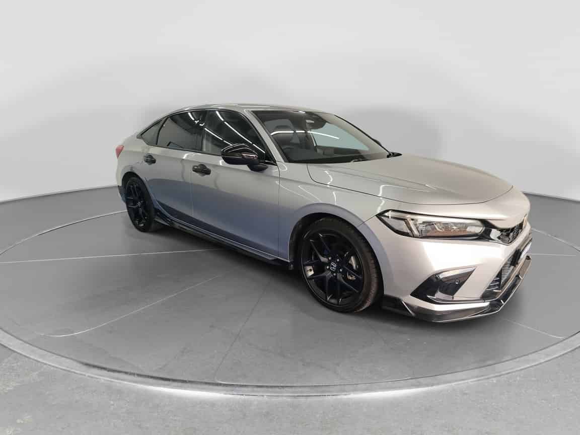 Honda_Civic_2024_Silver_B2C_CARSOME