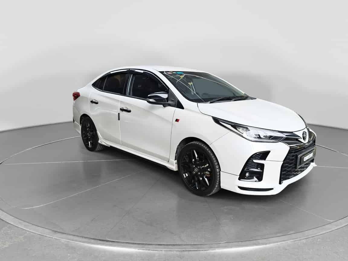 Toyota_Vios_2021_Putih_B2C_CARSOME