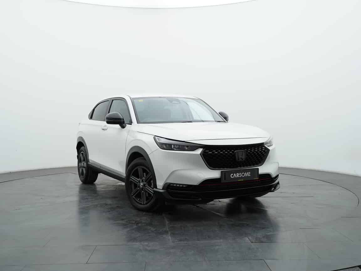 Honda_HR-V_2022_White_B2C_CARSOME