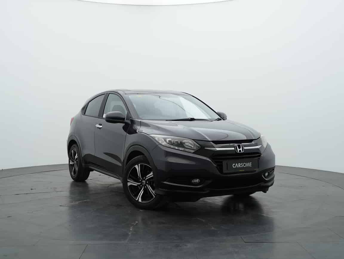 Honda_HR-V_2015_Gray_B2C_CARSOME