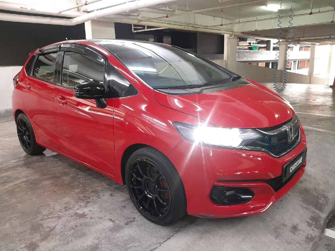Honda_Jazz_2018_Red_B2C_CARSOME