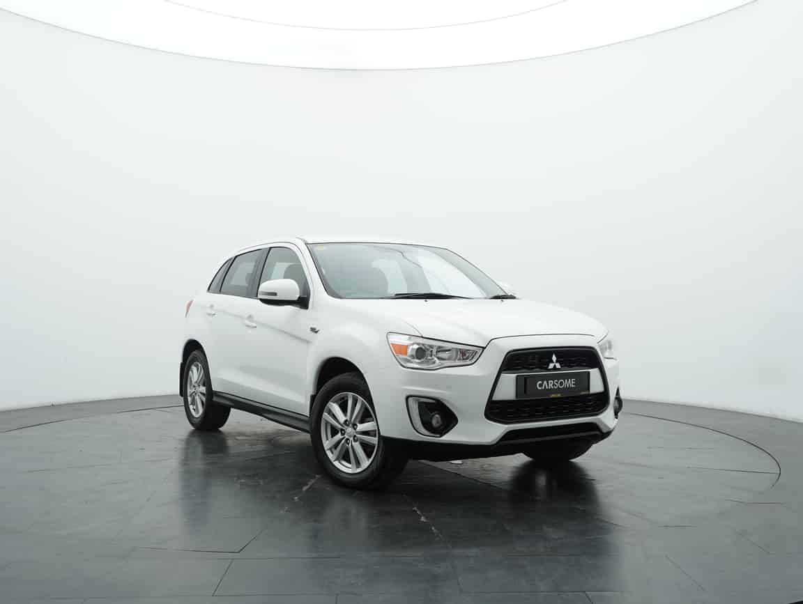 Mitsubishi_ASX_2016_White_B2C_CARSOME