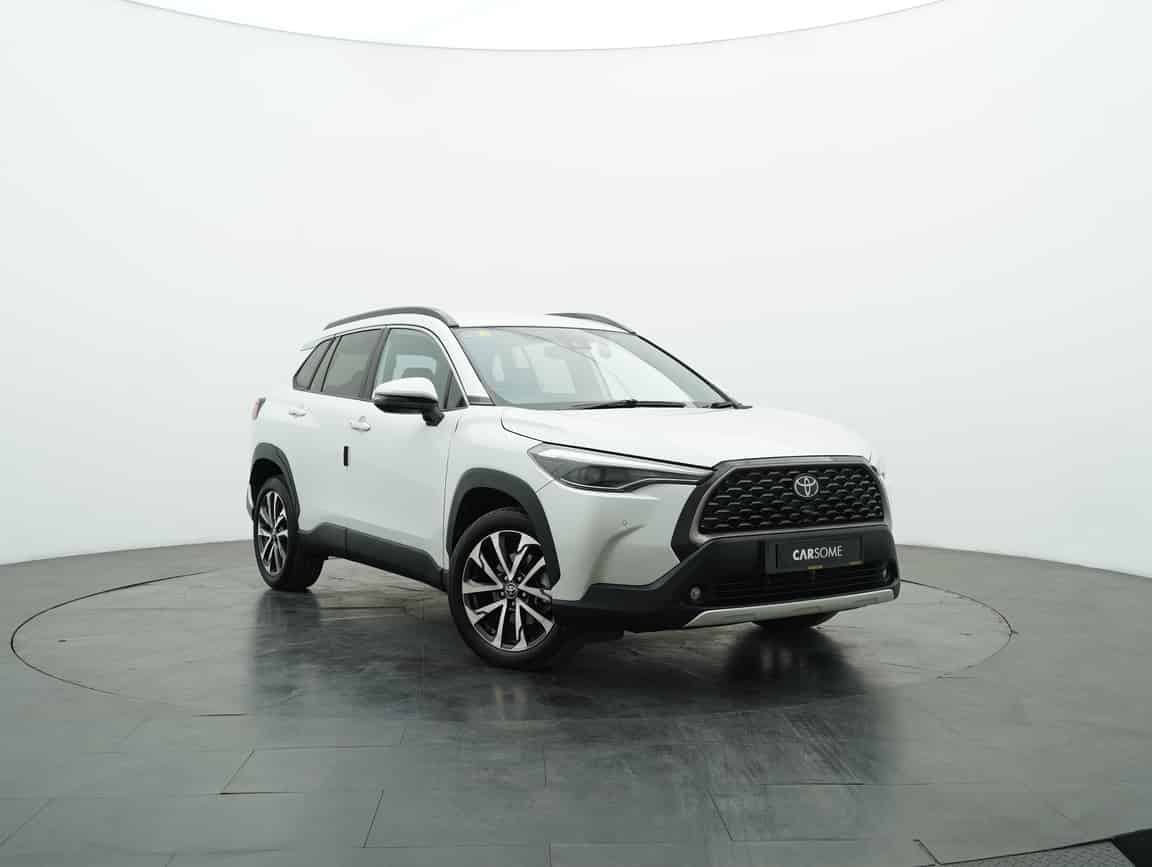 Toyota_Corolla Cross_2022_Putih_B2C_CARSOME