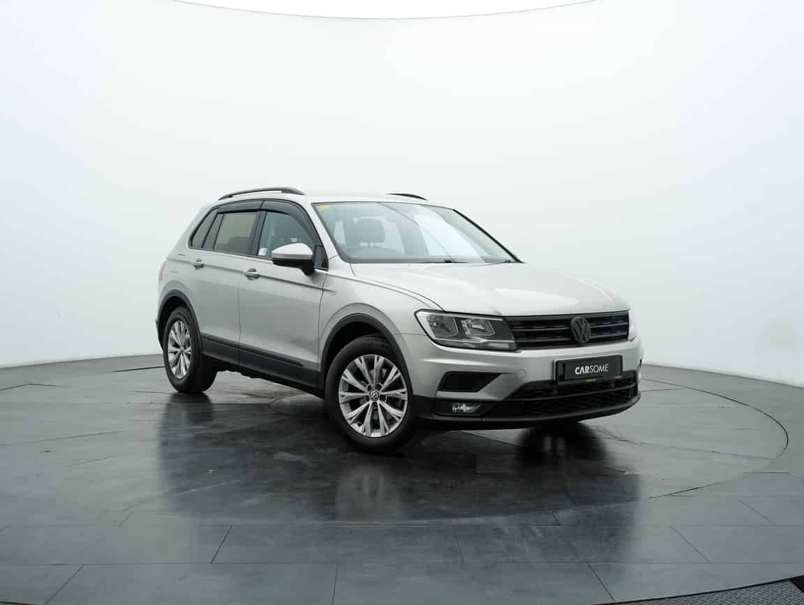 Volkswagen_Tiguan_2018_Silver_B2C_CARSOME
