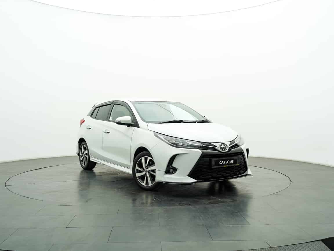 Toyota_Yaris_2021_White_B2C_CARSOME