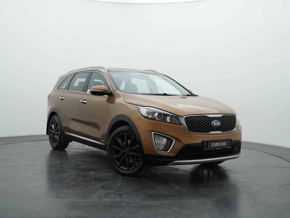 Kia_Sorento_2017_Coklat_B2C_CARSOME