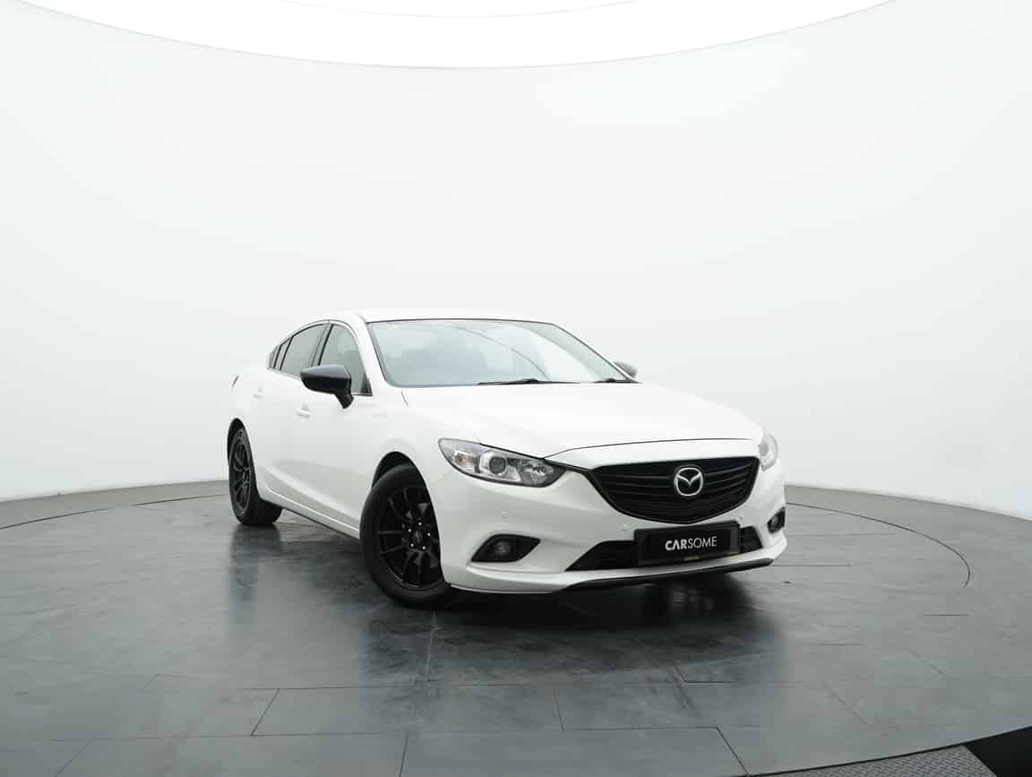 Mazda_6_2014_White_B2C_CARSOME