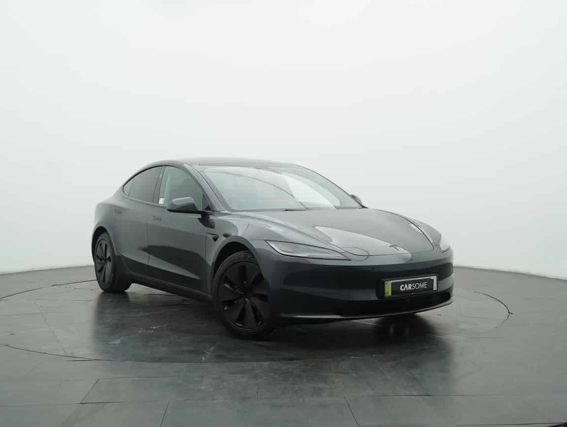 Tesla_Model 3_2025_Gray_B2C_CARSOME