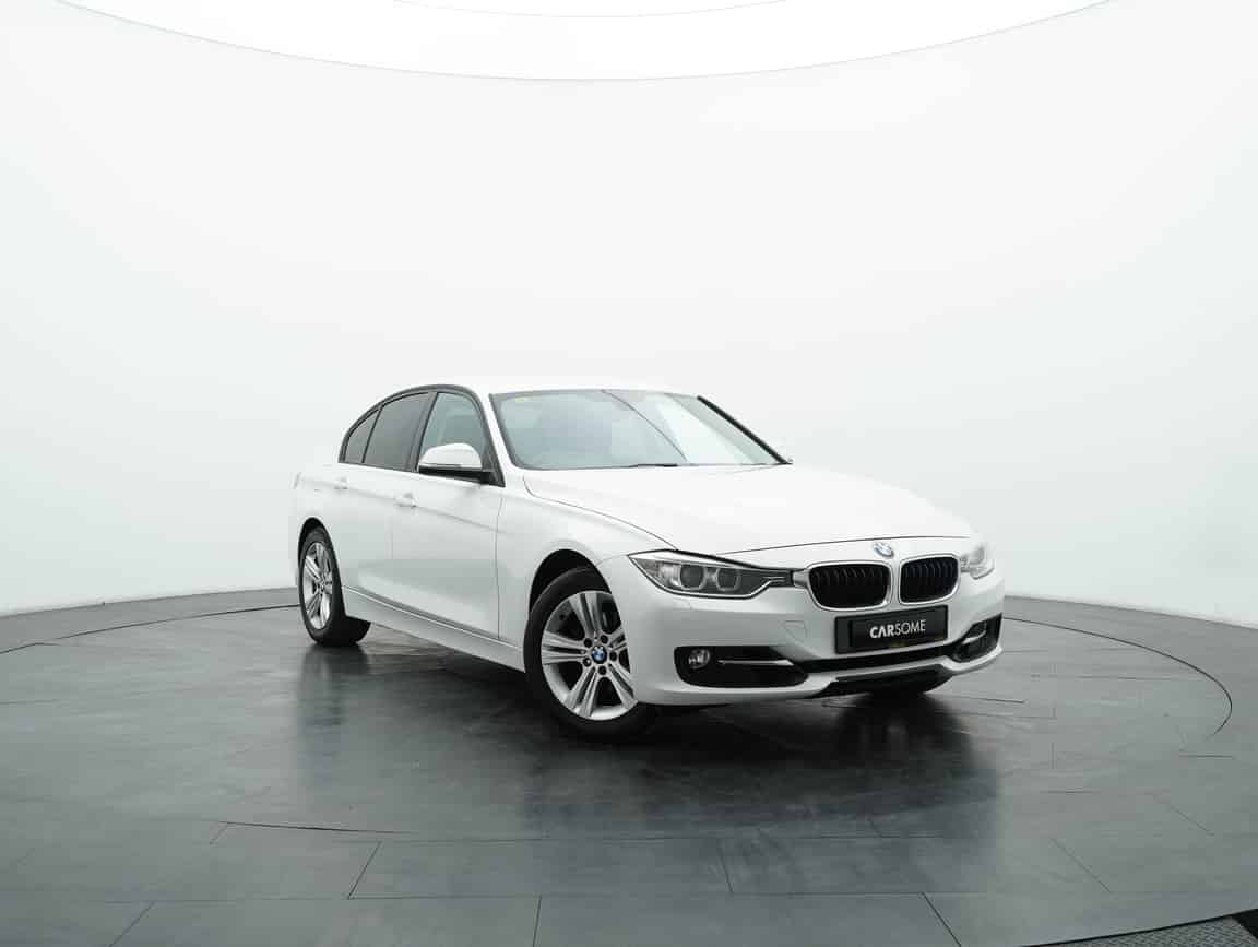 BMW_320i_2014_White_B2C_CARSOME