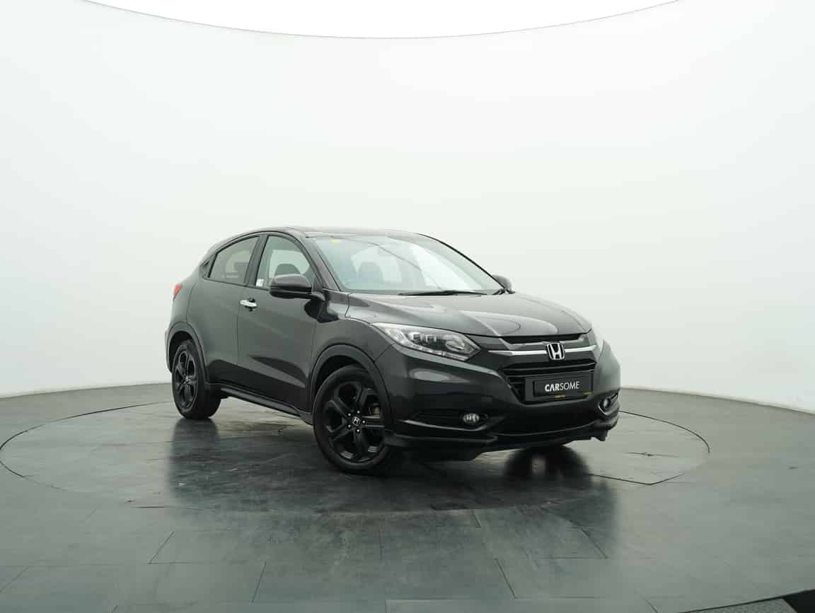 Honda_HR-V_2018_Gray_B2C_CARSOME