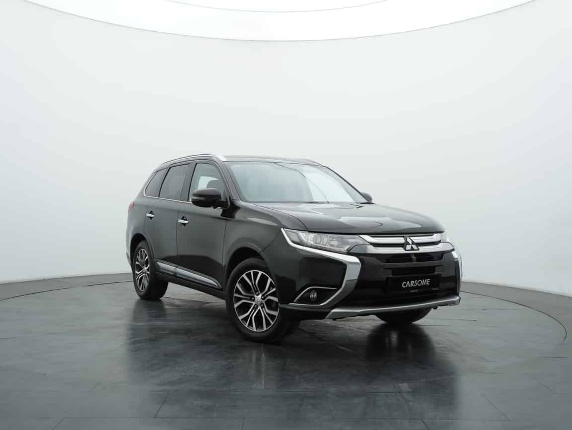 Mitsubishi_Outlander_2020_Black_B2C_CARSOME