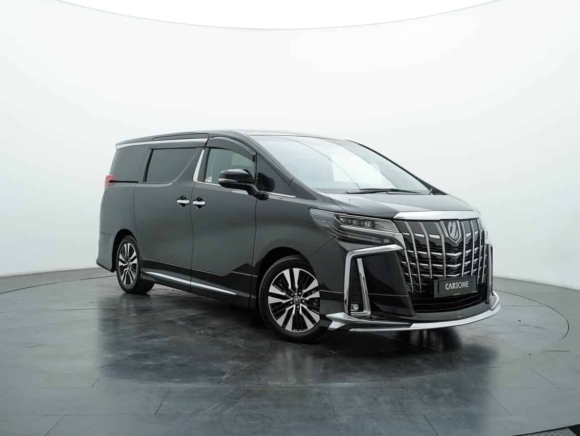 Toyota_Alphard_2022_Black_B2C_CARSOME
