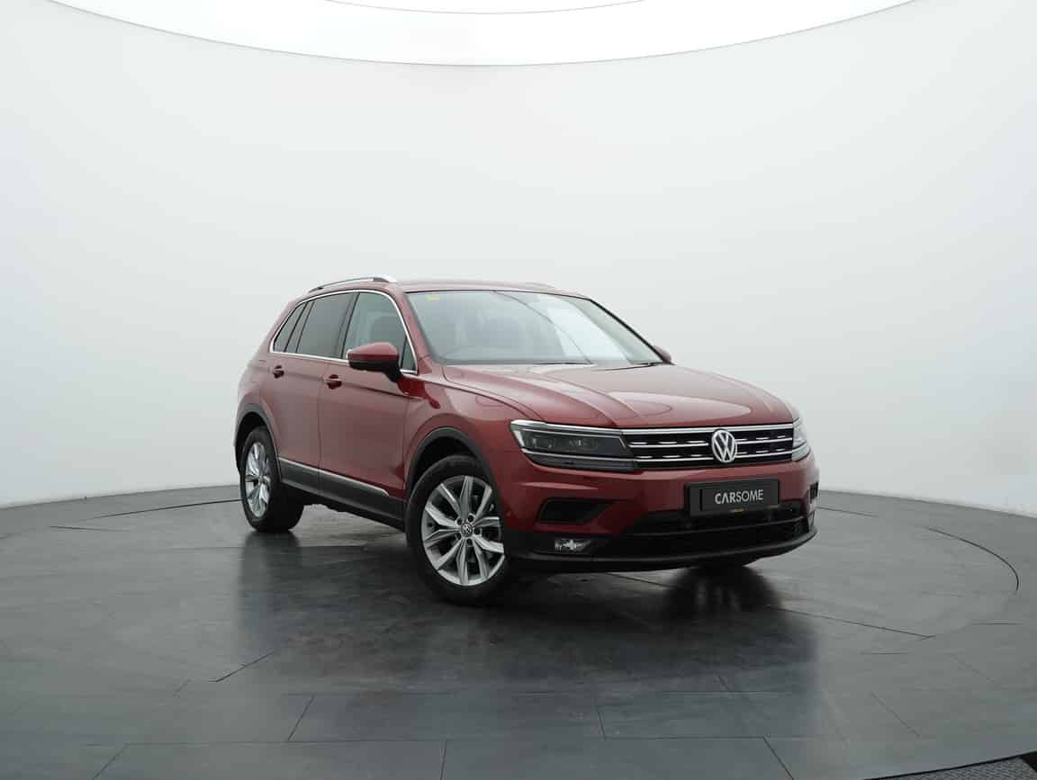Volkswagen_Tiguan_2018_Red_B2C_CARSOME