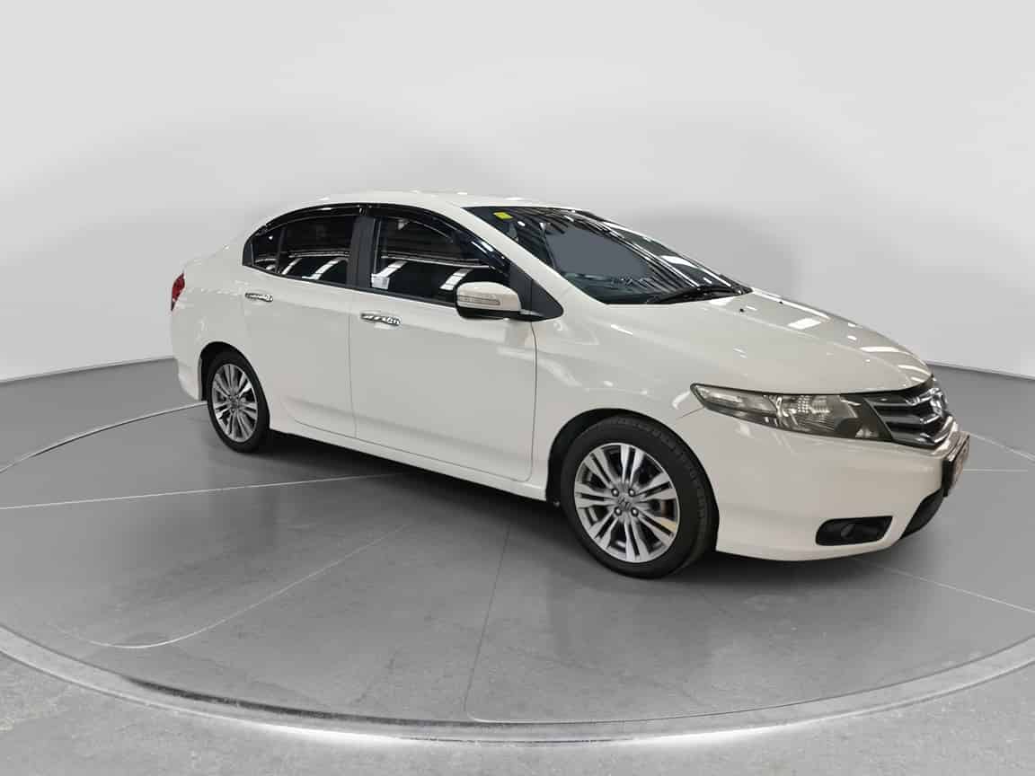 Honda_City_2012_Putih_B2C_CARSOME