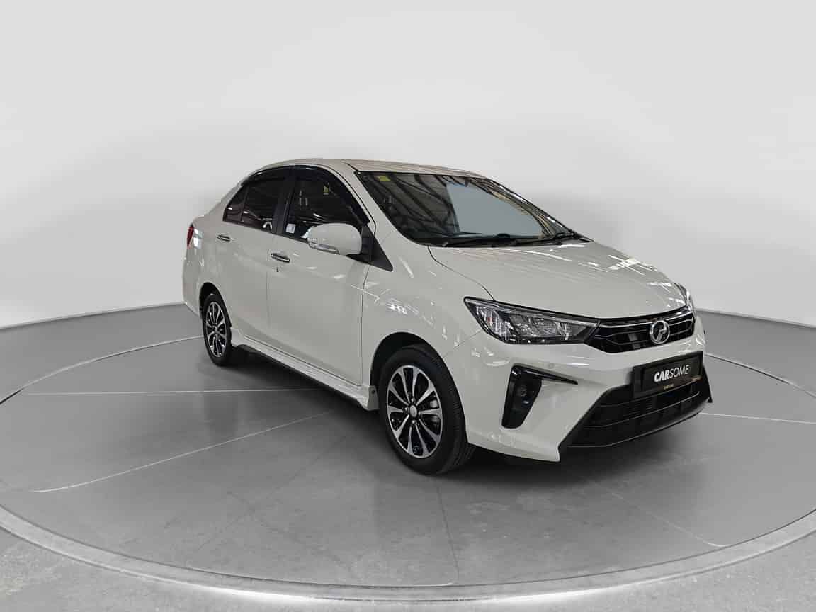 Perodua_Bezza_2024_White_B2C_CARSOME