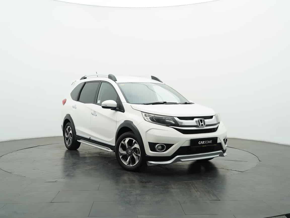Honda_BR-V_2017_Putih_B2C_CARSOME