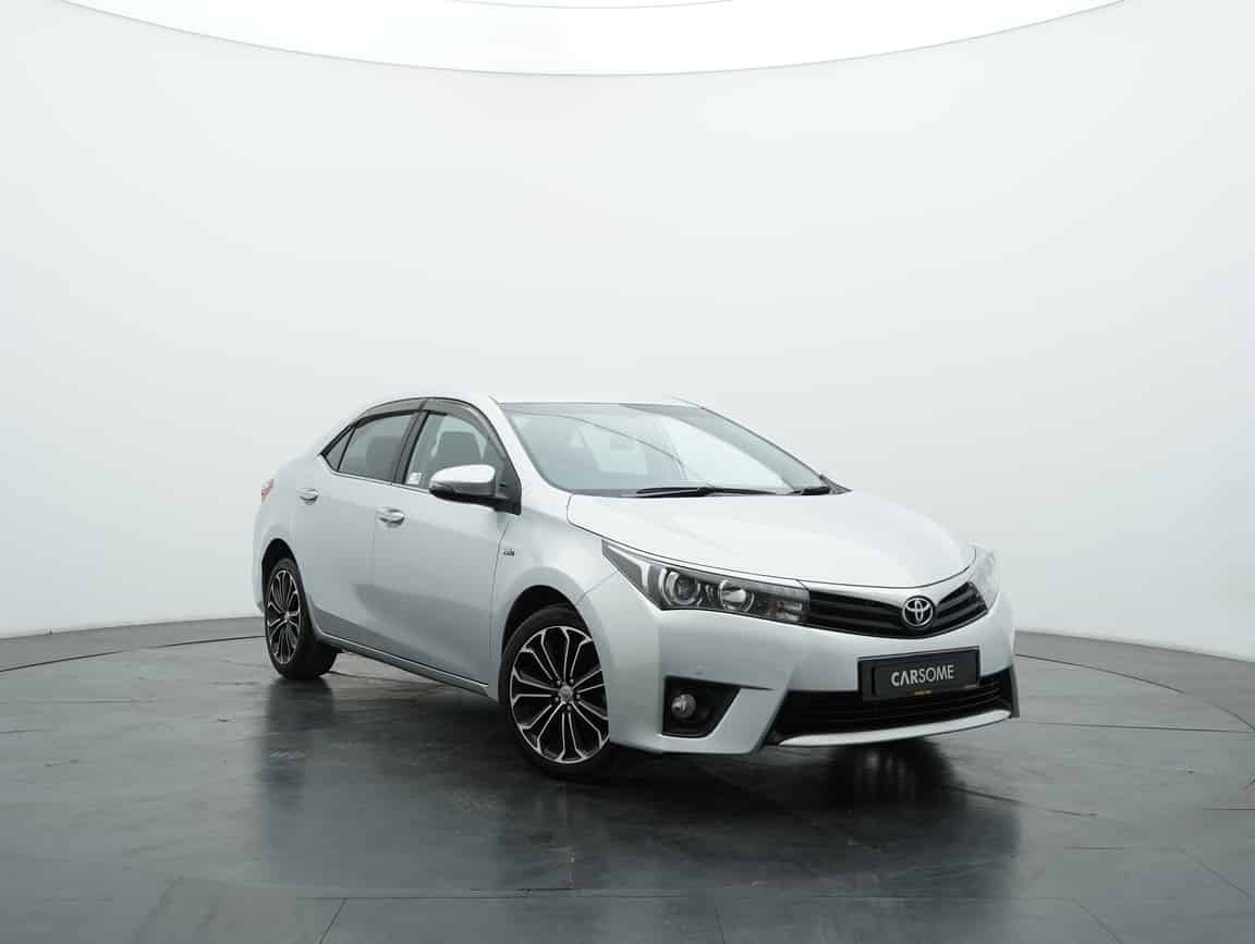 Toyota_Corolla Altis_2014_Silver_B2C_CARSOME