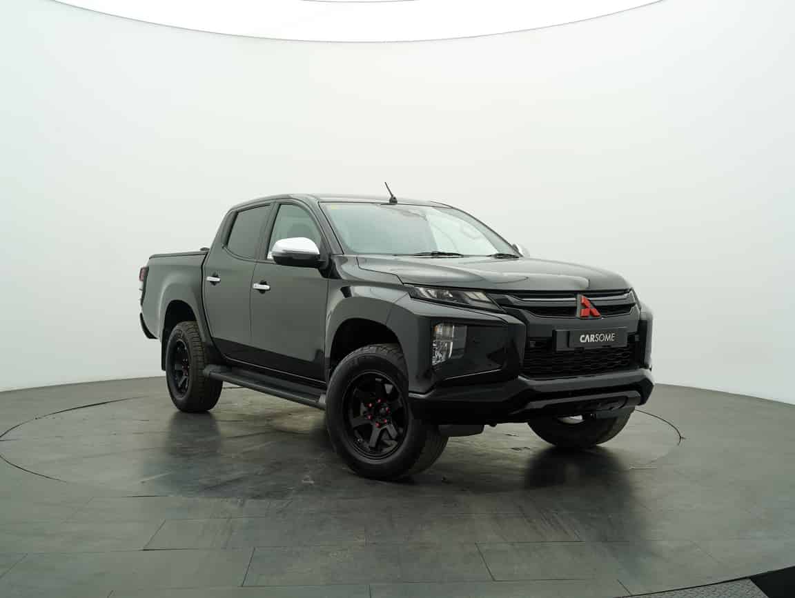 Mitsubishi_Triton_2018_Black_B2C_CARSOME