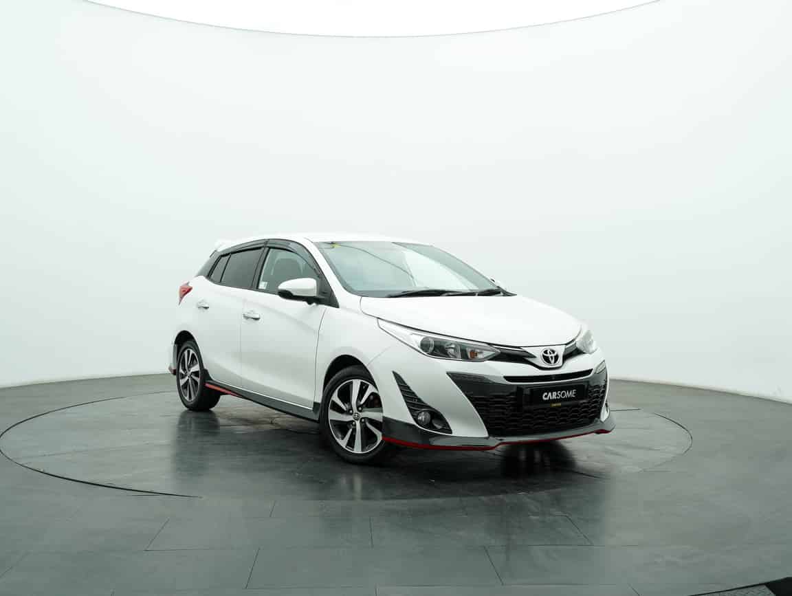 Toyota_Yaris_2019_White_B2C_CARSOME