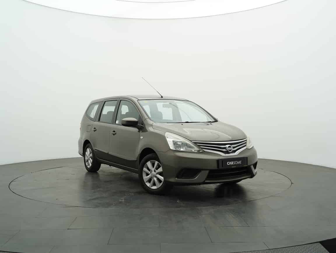 Nissan_Grand Livina_2018_Kelabu_B2C_CARSOME