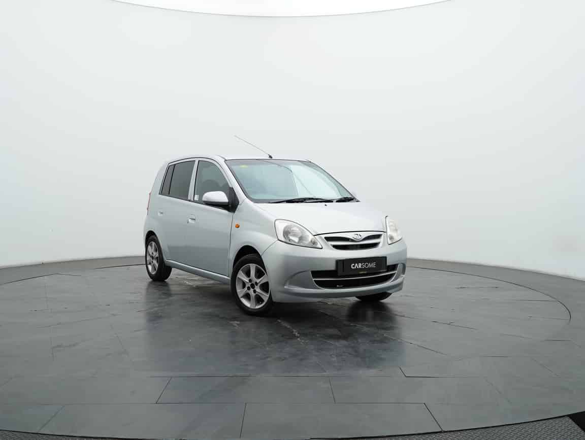 Perodua_Viva_2013_Silver_B2C_CARSOME