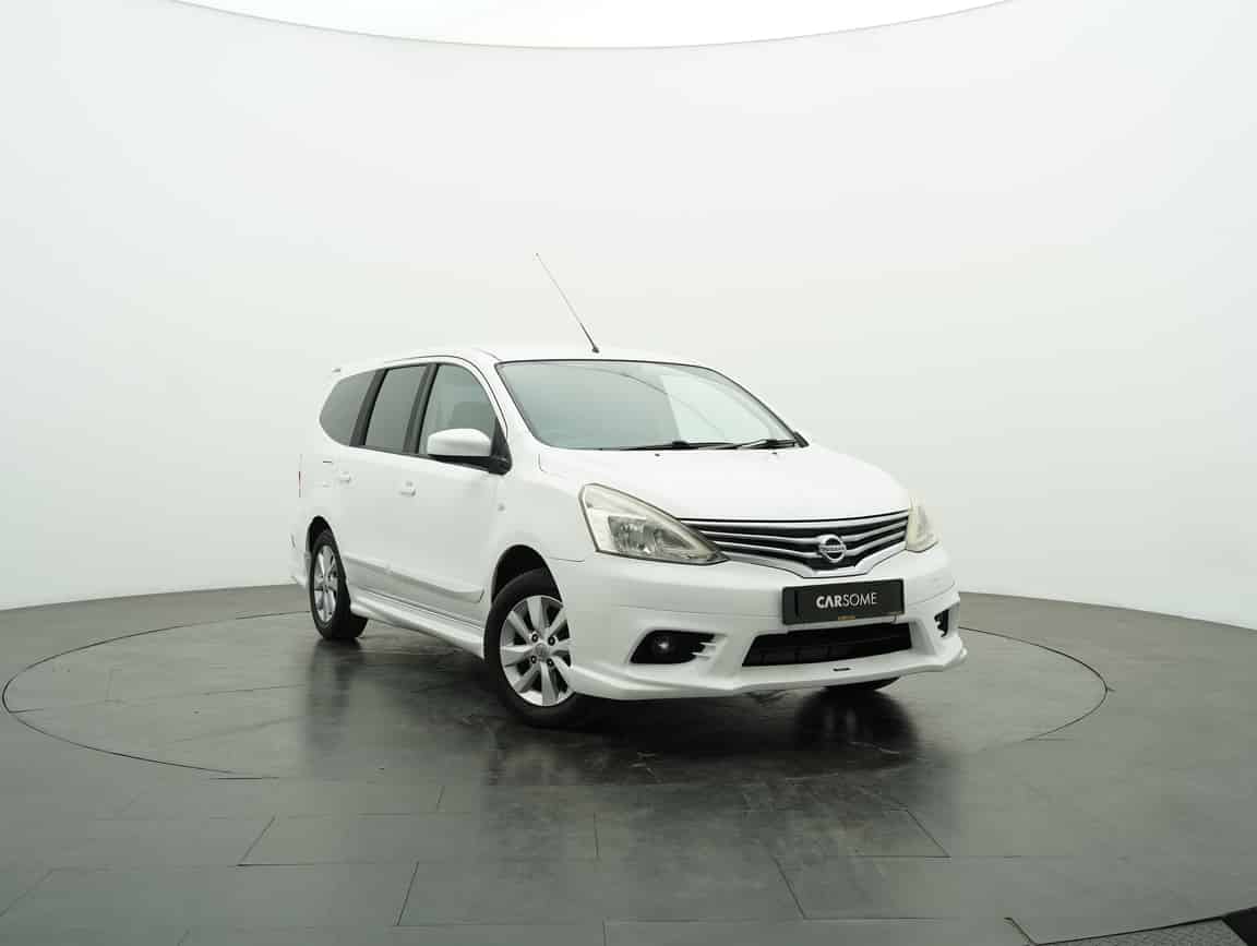 Nissan_Grand Livina_2014_Putih_B2C_CARSOME