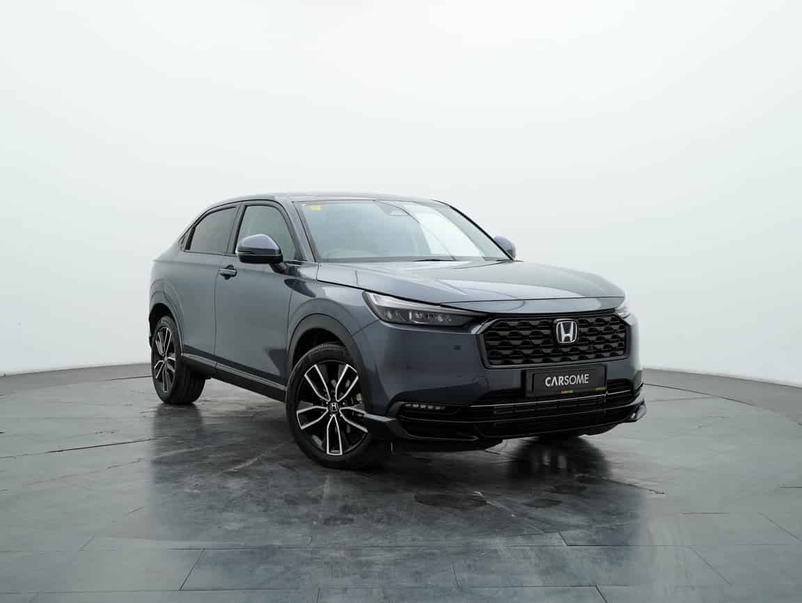 Honda_HR-V_2025_Gray_B2C_CARSOME