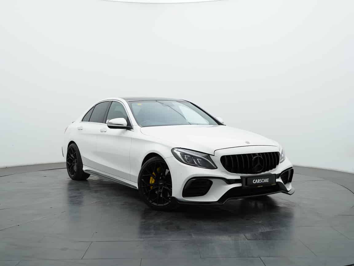 Mercedes-Benz_C250_2017_Putih_B2C_CARSOME