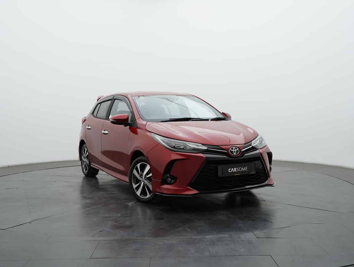 Toyota_Yaris_2023_Red_B2C_CARSOME