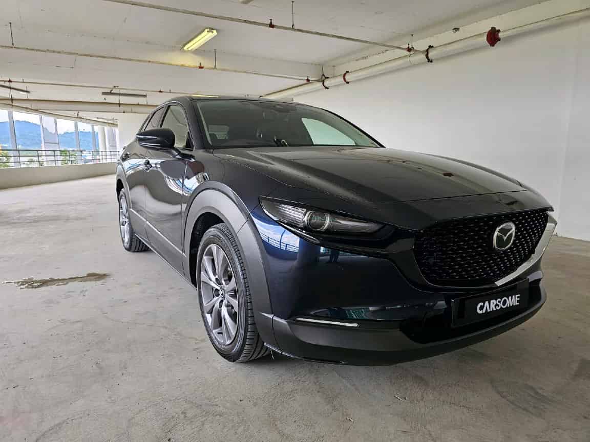 Mazda_CX-30_2023_Biru_B2C_CARSOME