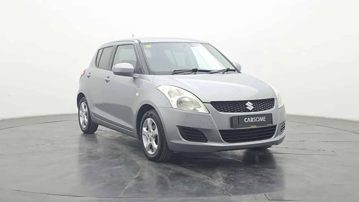 Suzuki_Swift_2013_Silver_B2C_CARSOME