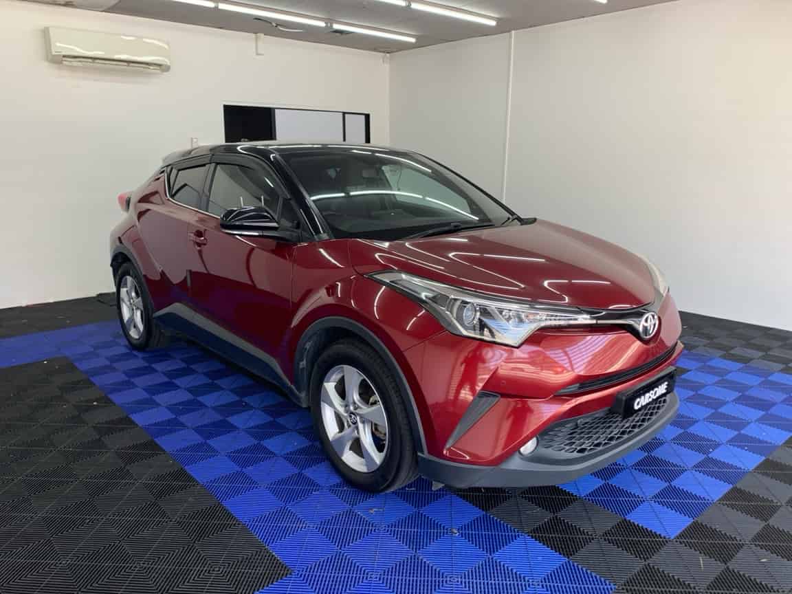 Toyota_C-HR_2018_Red_B2C_CARSOME