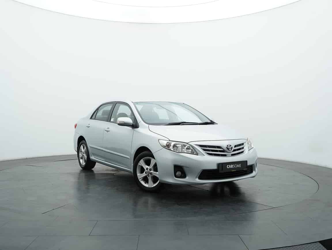 Toyota_Corolla Altis_2011_Silver_B2C_CARSOME