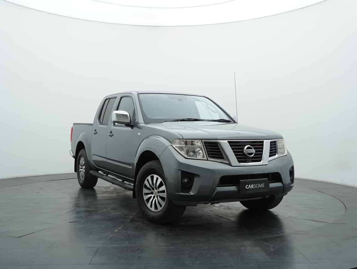Nissan_Navara_2014_Gray_B2C_CARSOME