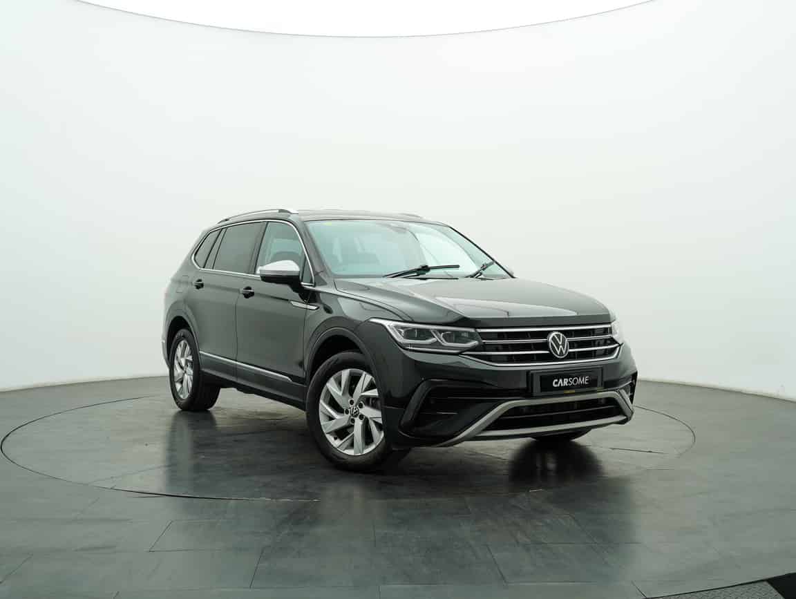 Volkswagen_Tiguan_2022_Black_B2C_CARSOME