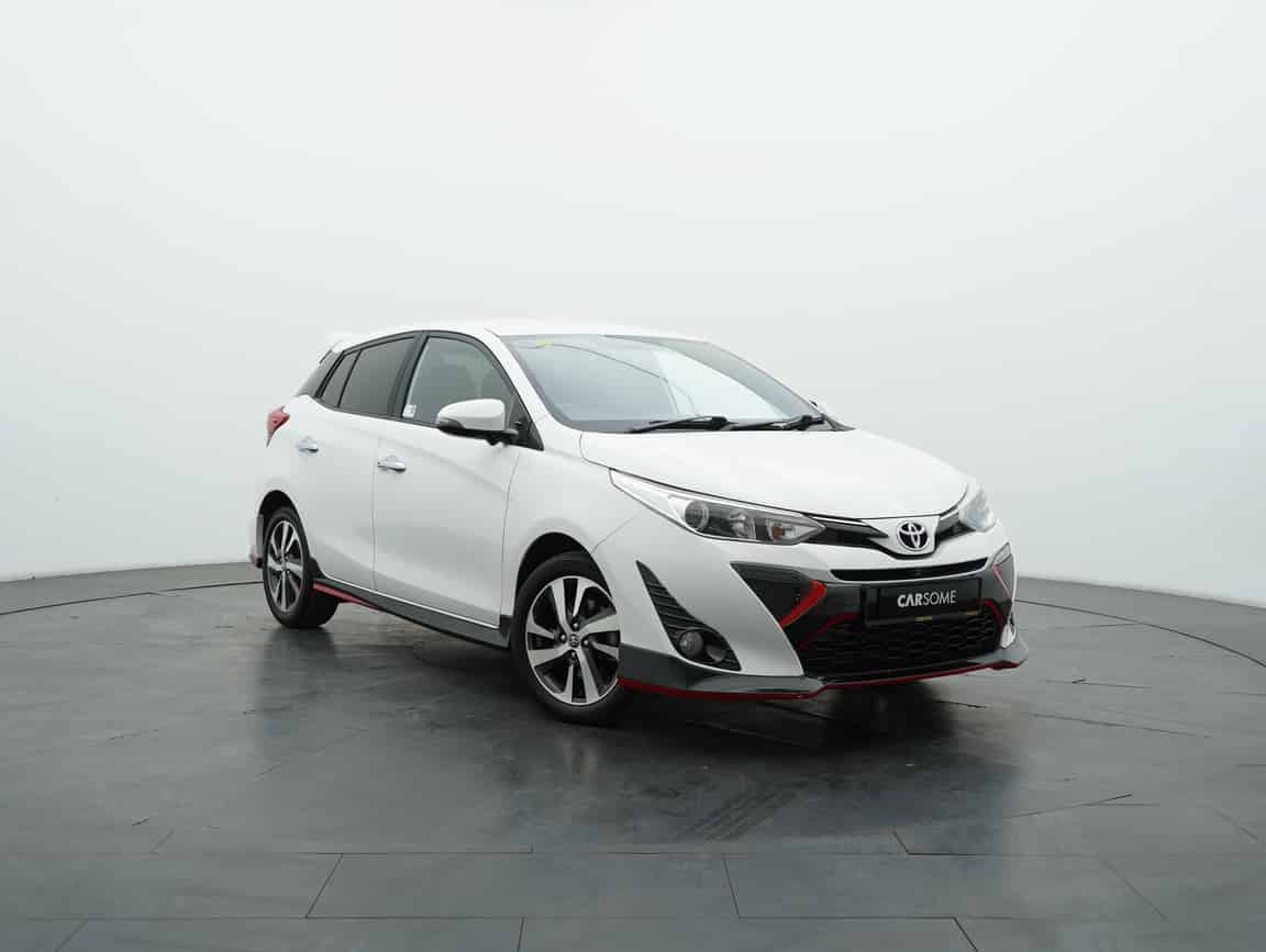 Toyota_Yaris_2019_White_B2C_CARSOME