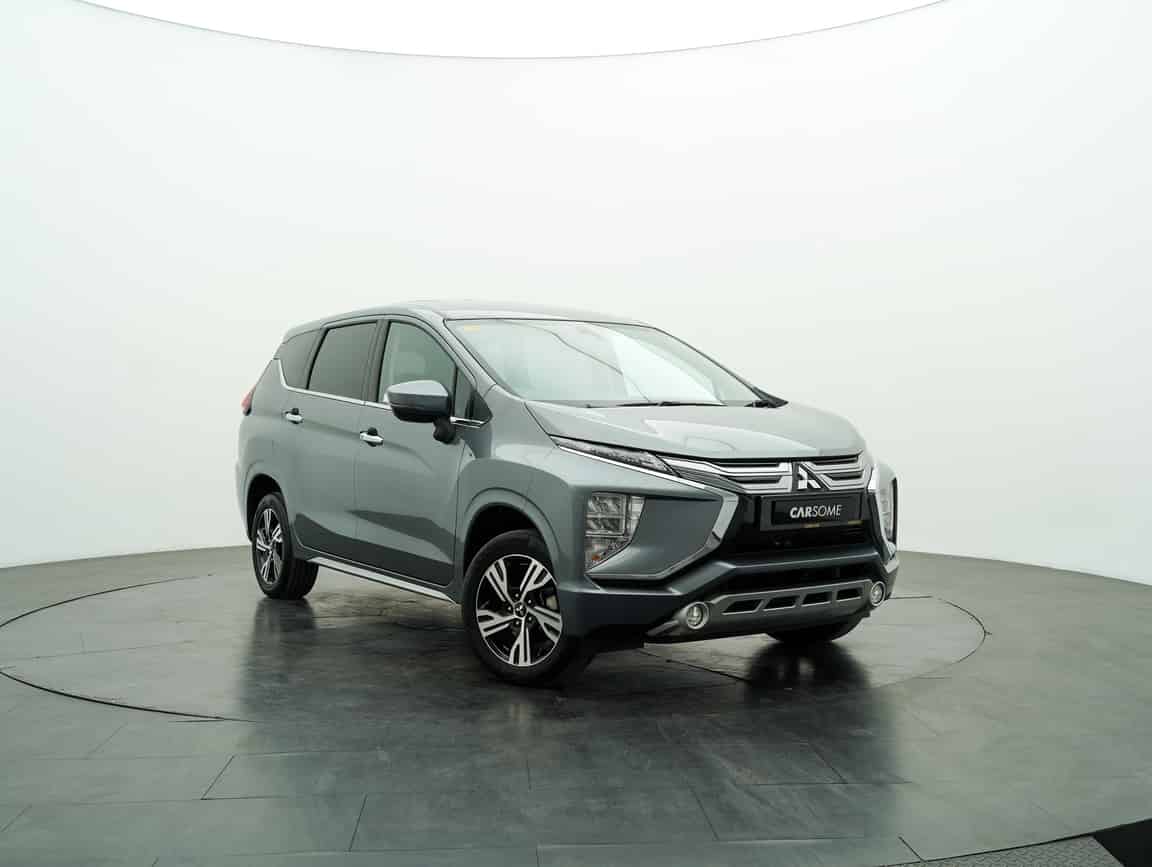 Mitsubishi_Xpander_2021_Kelabu_B2C_CARSOME