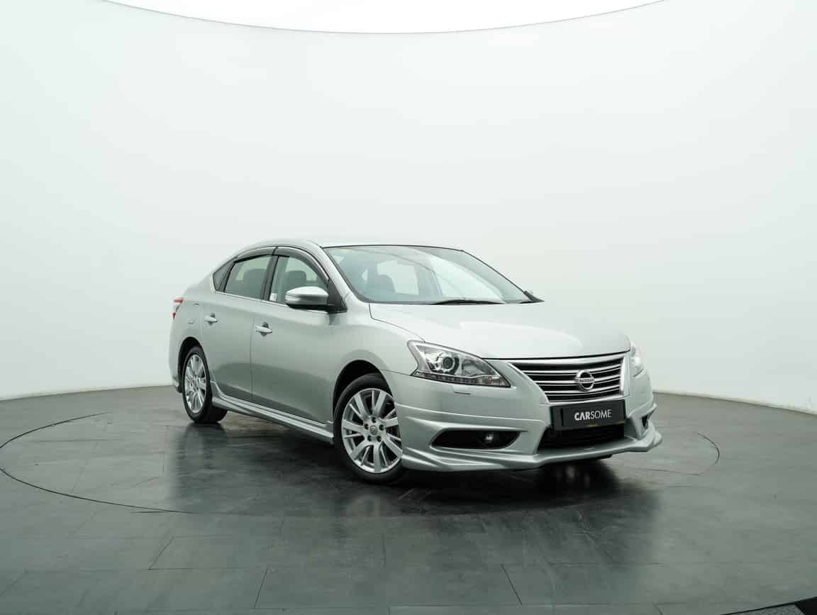 Nissan_Sylphy_2014_Silver_B2C_CARSOME