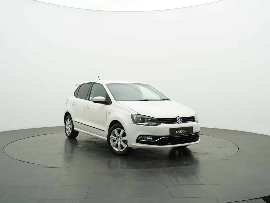 Volkswagen_Polo_2019_White_B2C_CARSOME